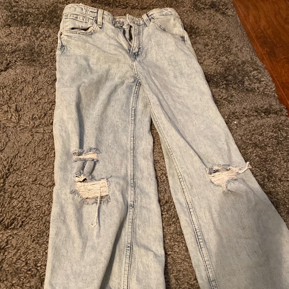 Ripped jeans